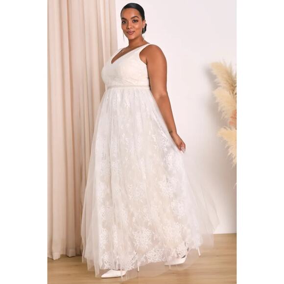 NWT Lulu’s Sweet Love Ivory Lace Tulle Beaded Maxi Dress 1X Wedding - Picture 3 of 13